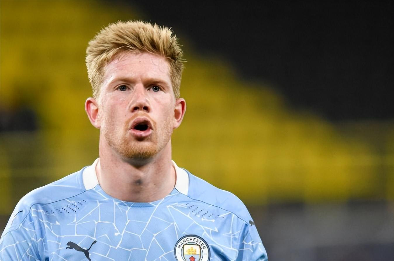 乌在自由球 乌在自由球